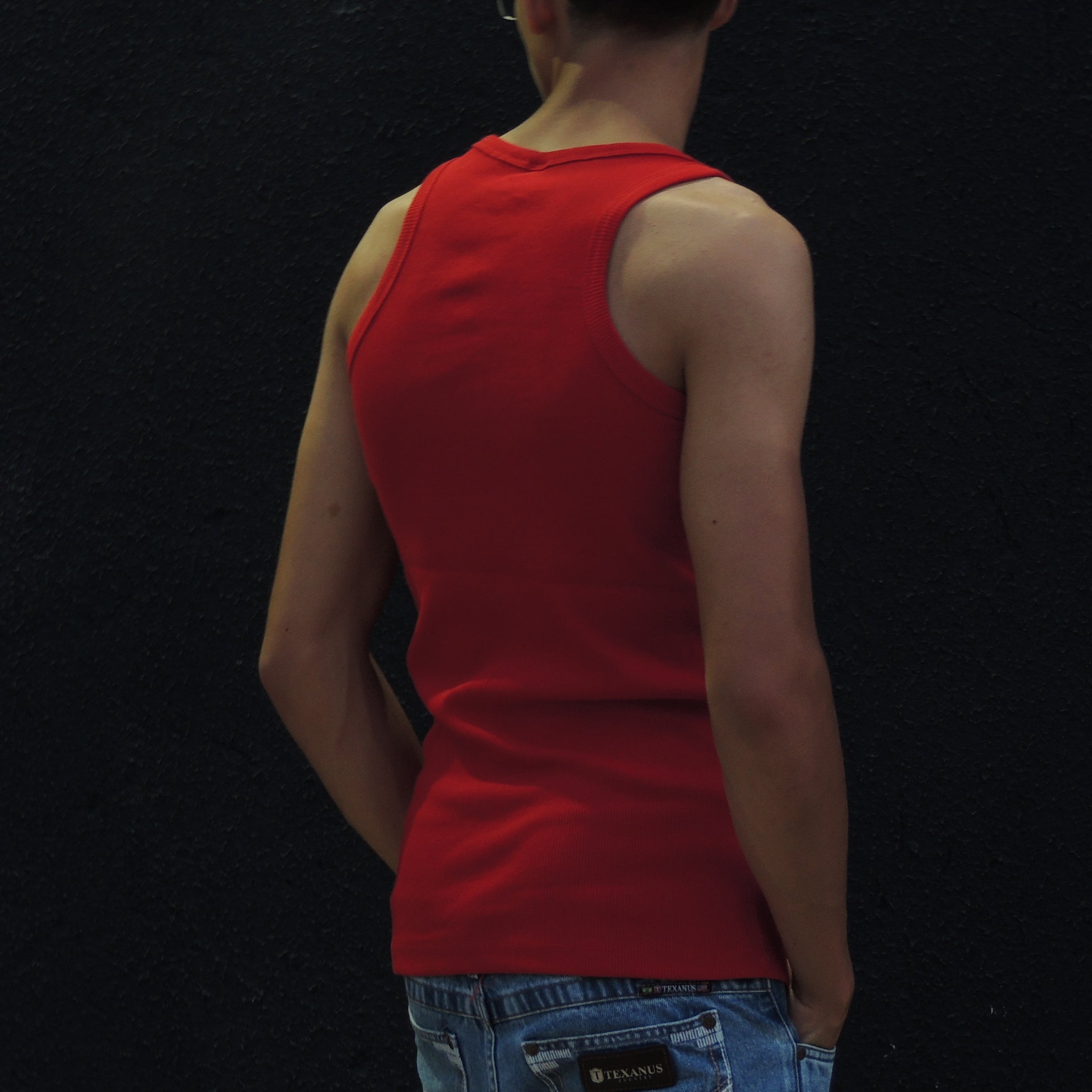 Regata Americana Canelada Vermelha