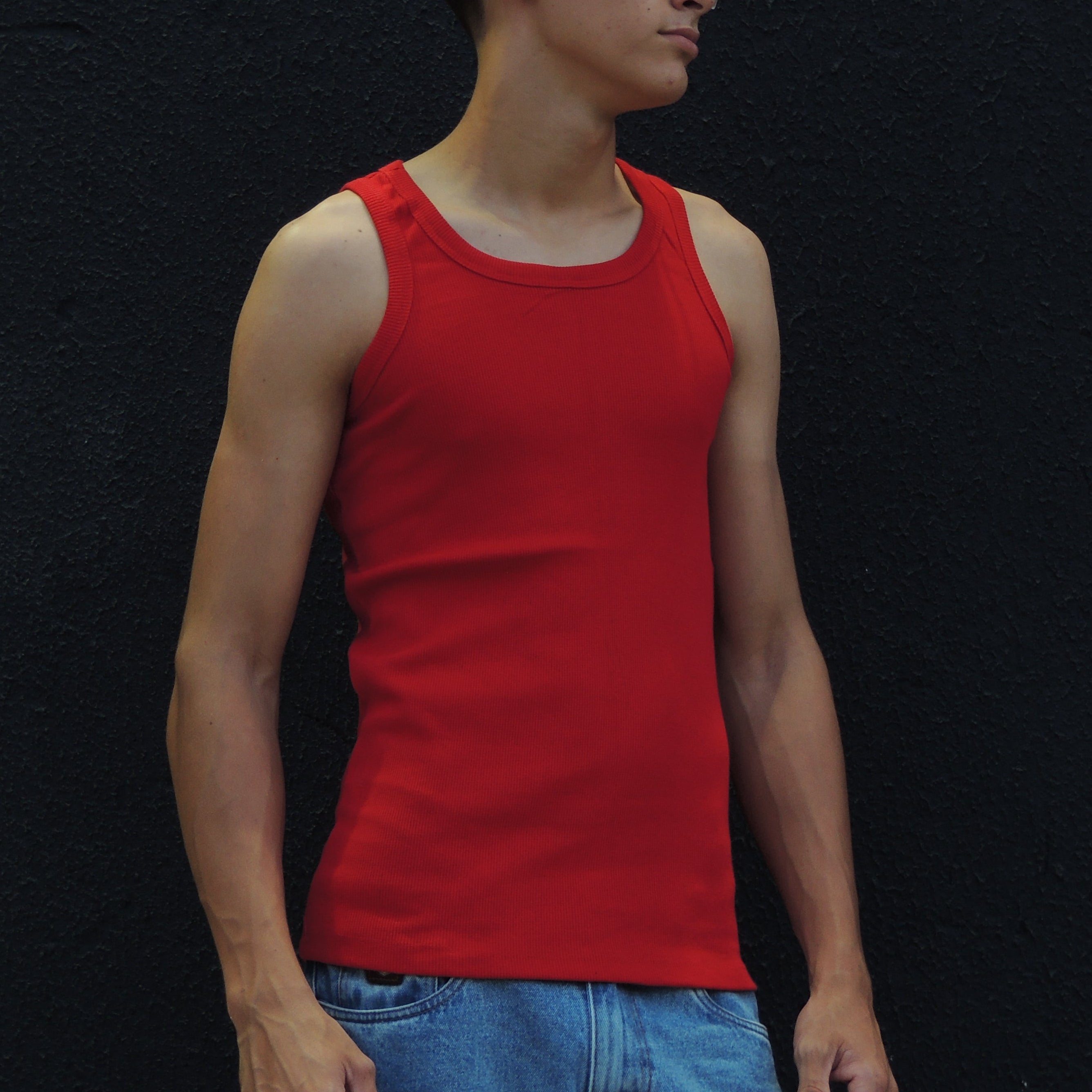 Regata Americana Canelada Vermelha