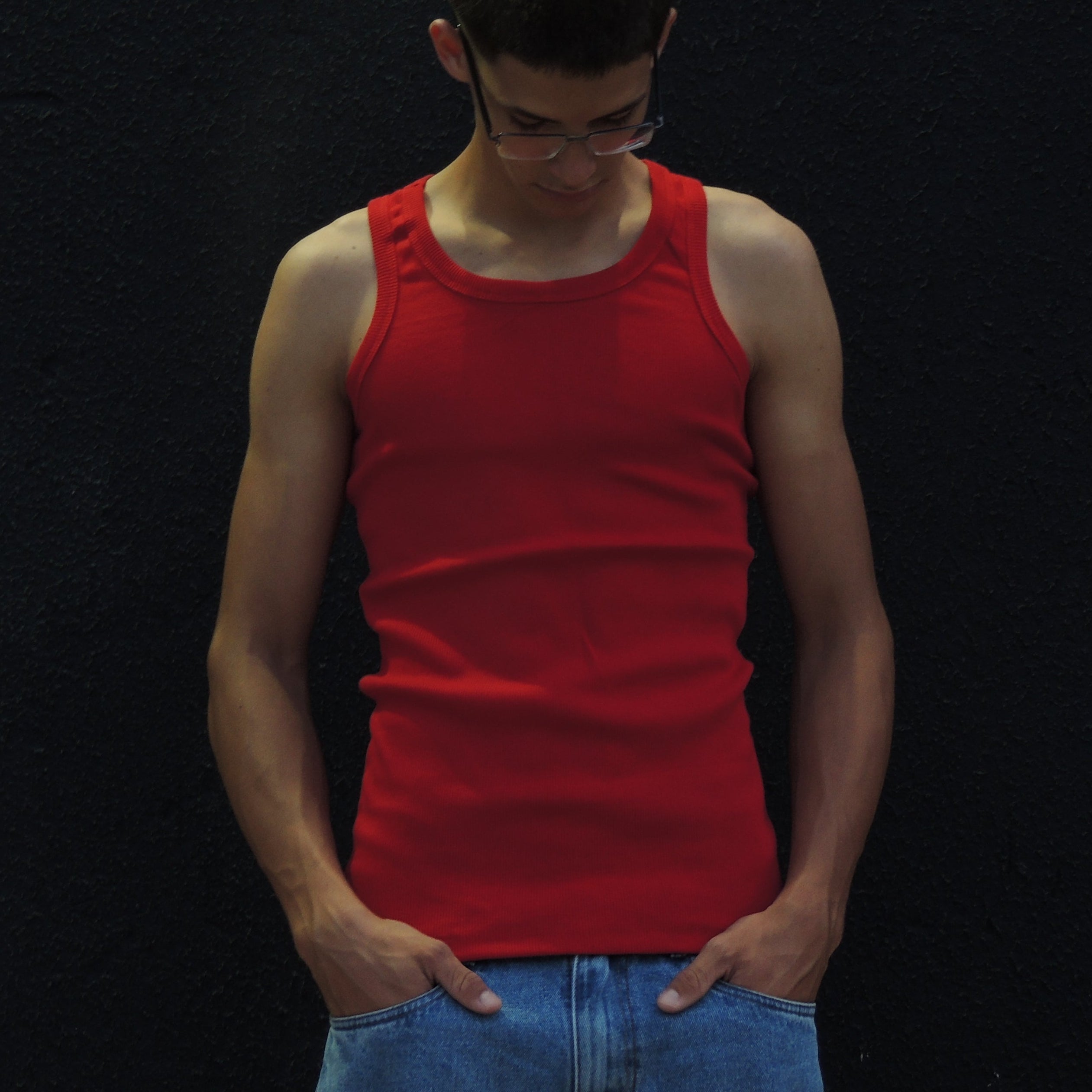 Regata Americana Canelada Vermelha