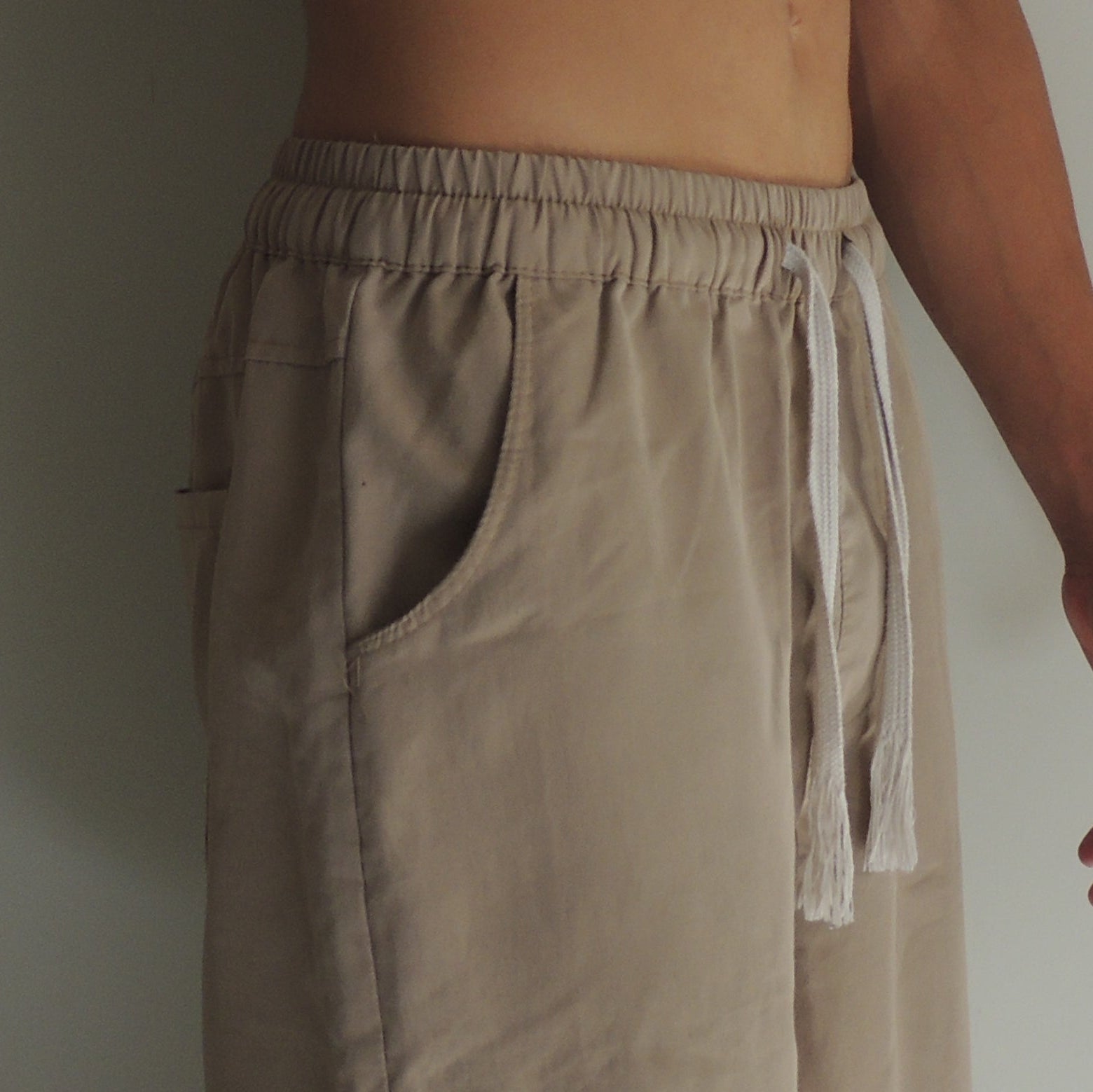 Short Tactel Masculino Bege