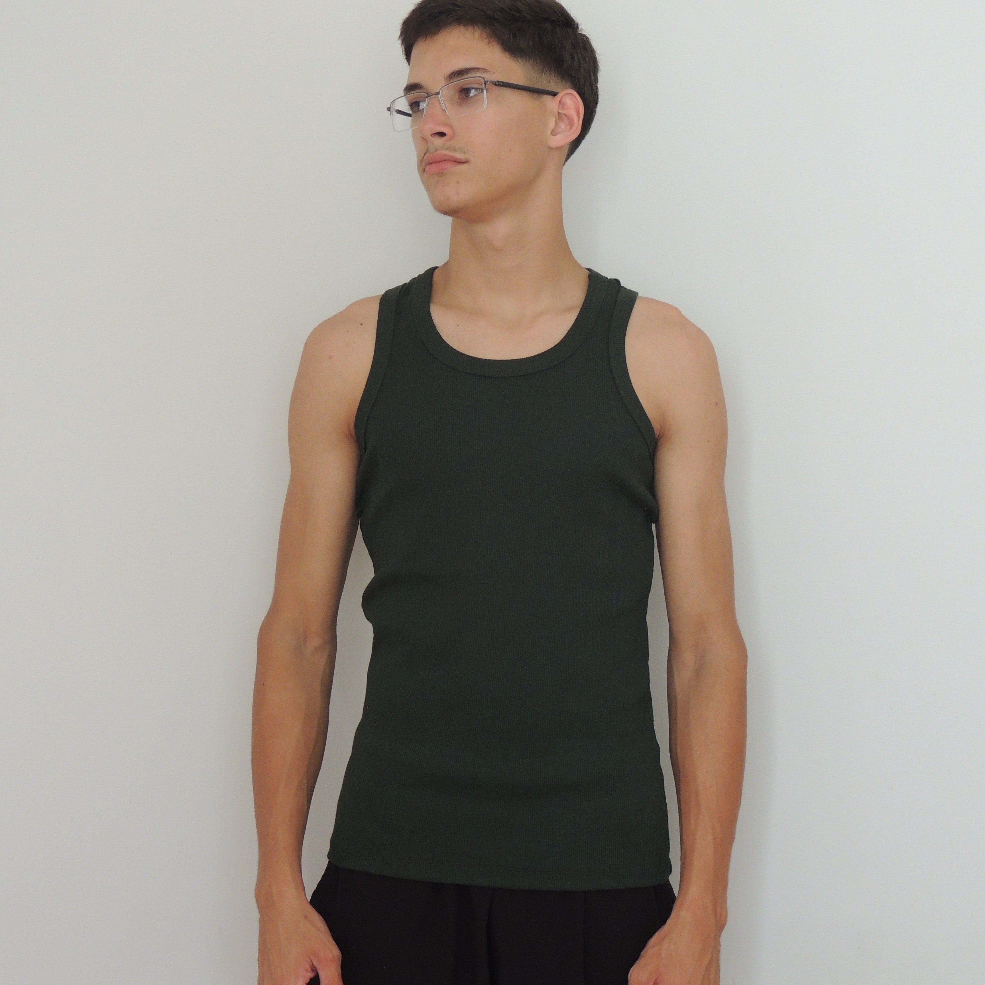 Regata Americana Canelada Verde Slim Militar