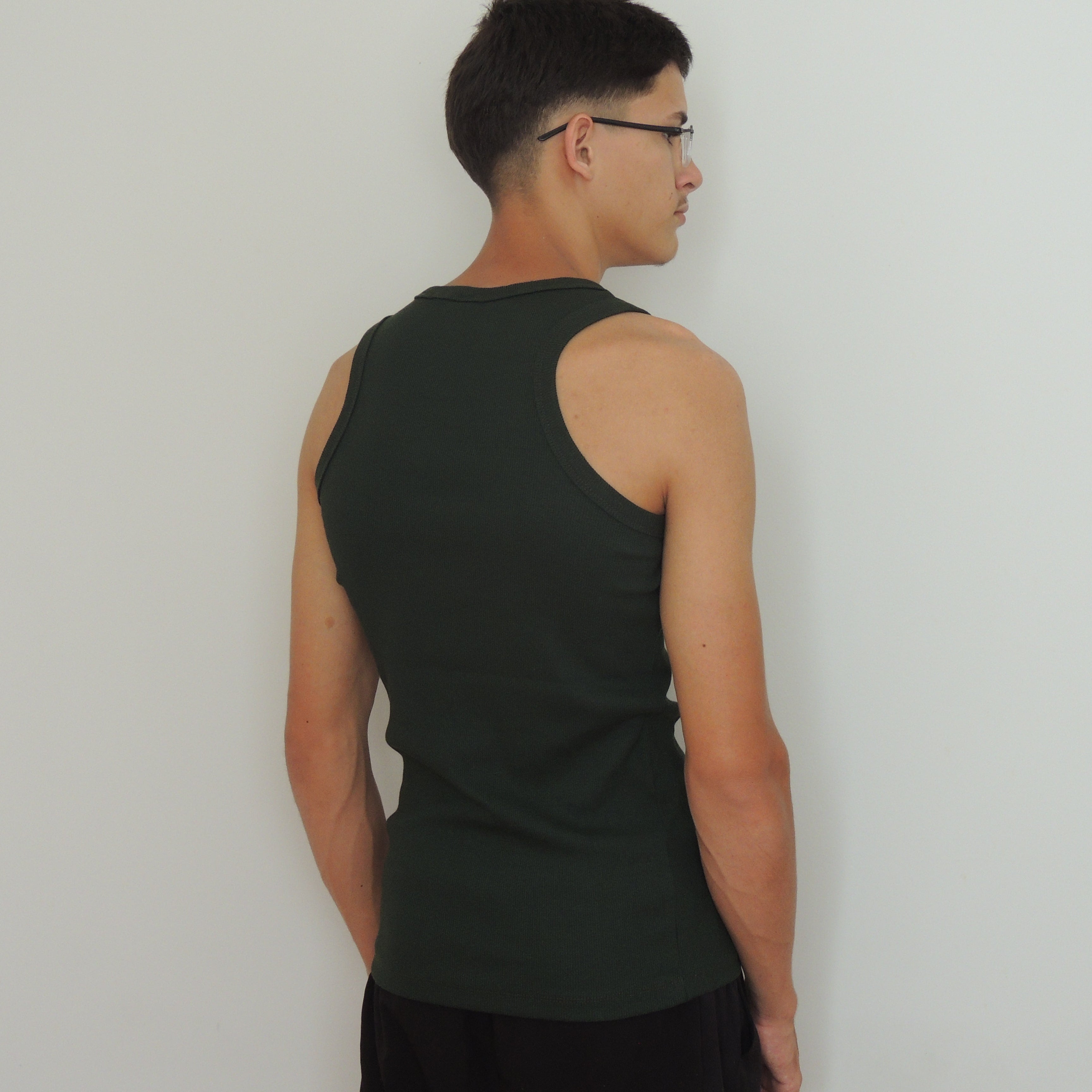 Regata Americana Canelada Slim Verde Militar